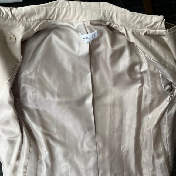 Classic Cotton Trench Coat (Excellent condition) - Picture 11 of 16